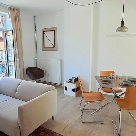 Daire Triplex 2 Cosy A Mons